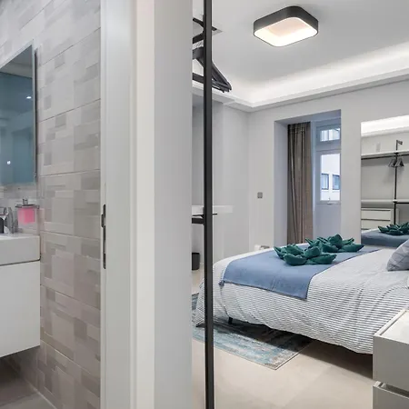 Modern & Stylish Apartment Close To Tigne Point - Close To Saint Julians & Valletta Ferry Sliema Exterior photo