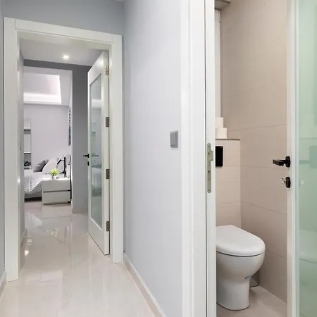 Modern & Stylish Apartment Close To Tigne Point - Close To Saint Julians & Valletta Ferry Sliema Exterior photo